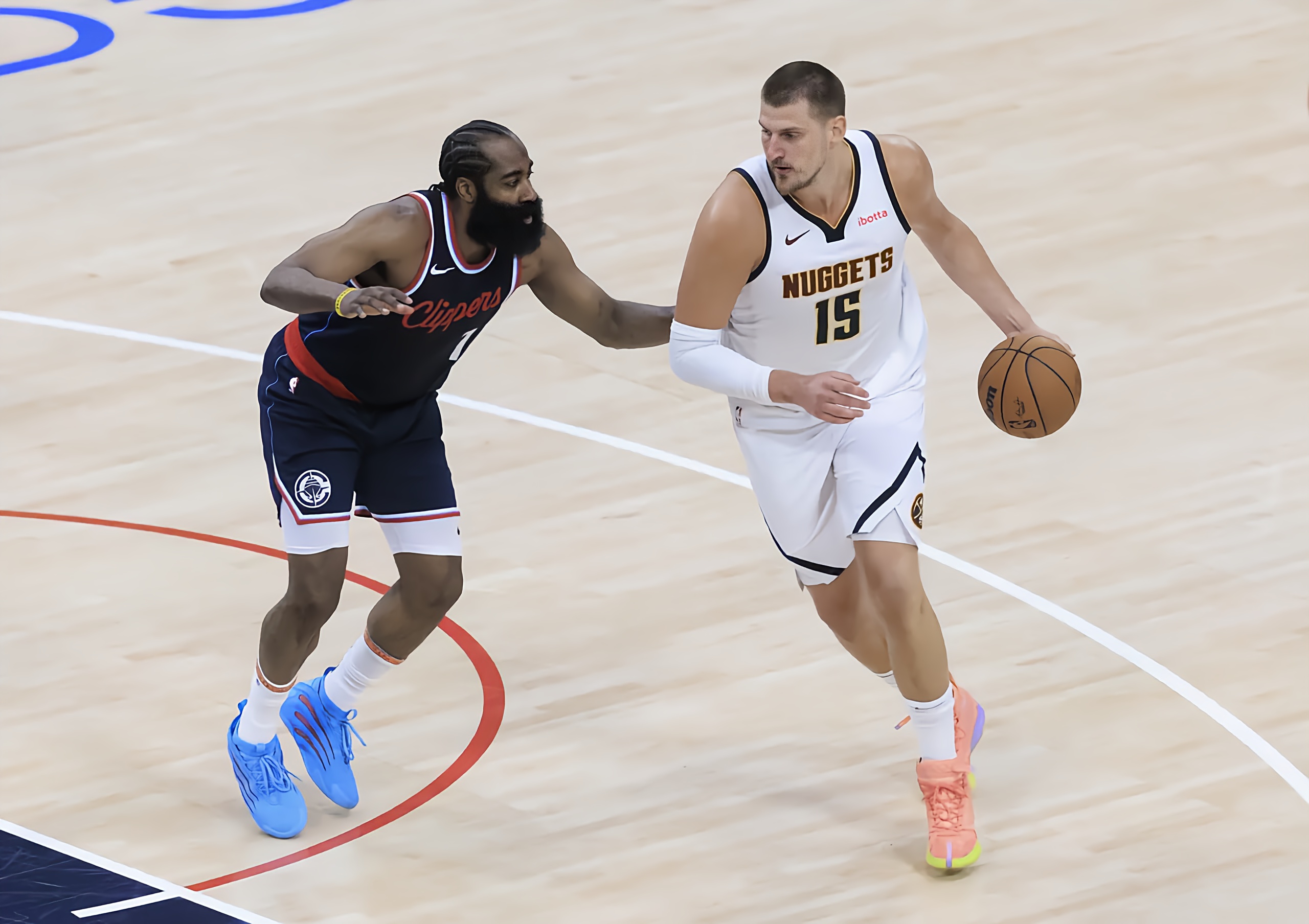 冲刺阶段摩纳哥回应争议——NBA总决赛节点到来；管理层满意；团队化学反应显著的简单介绍