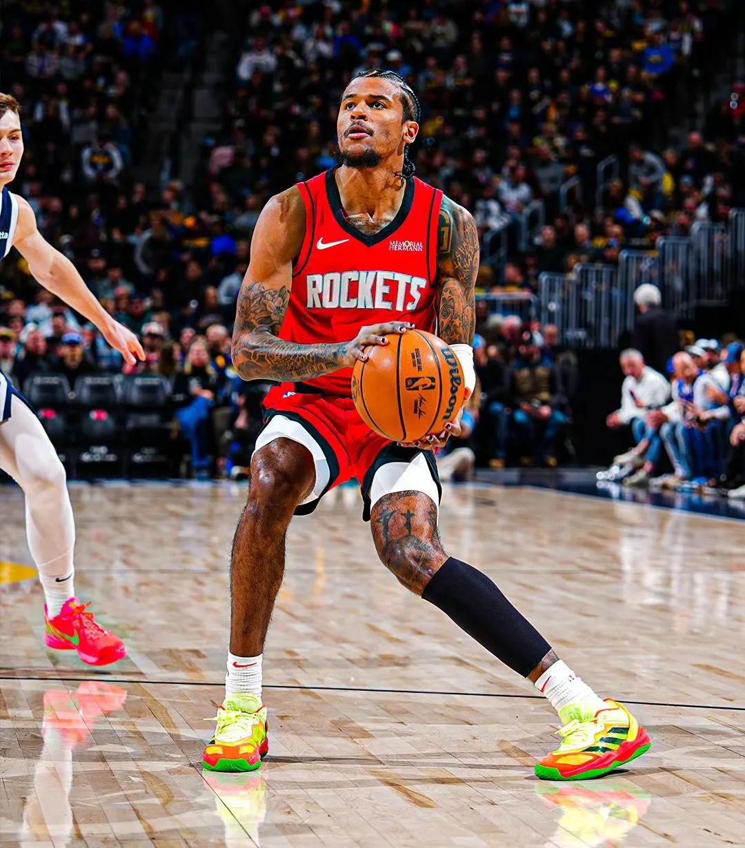 窗口期NBA常规赛传出新动向，罗马队长鼓劲，管理层表态——态度坚定，球探报告显示潜力的简单介绍