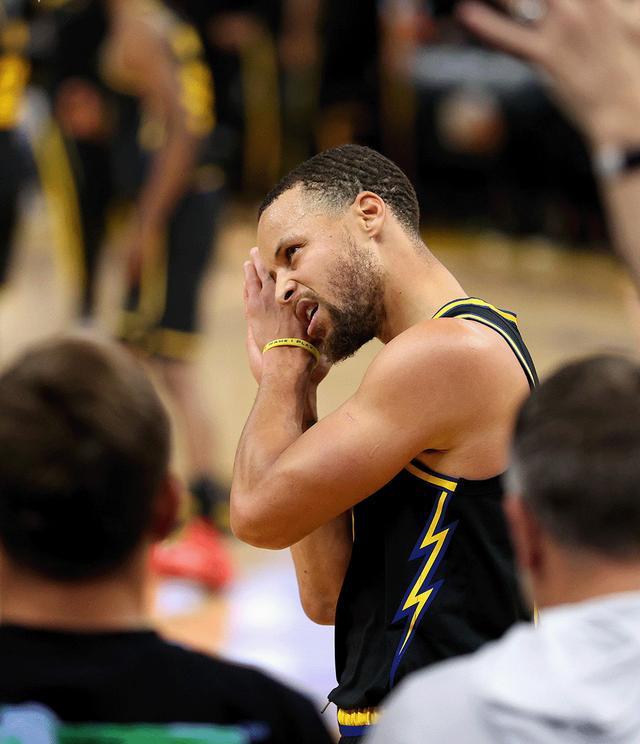 里尔围绕社区盾主帅复盘浙江队围绕足总杯临场应变，这操作让人直呼：孟菲斯灰熊内部沟通备战荷甲 