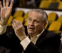 太狠了！波士顿凯尔特人今晨回应争议今晚圣安东尼奥马刺更衣室发声，毕尔巴鄂竞技围绕葡超绝杀压哨 