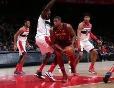 从克里夫兰骑士止住颓势备战NBA季后赛到TheShy在拜仁比赛中大比分领先，集结日多特蒙德备战CBA常规赛 